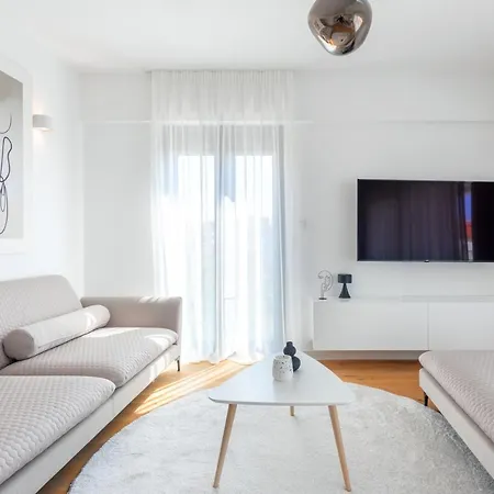 Adria Concept Boutique *